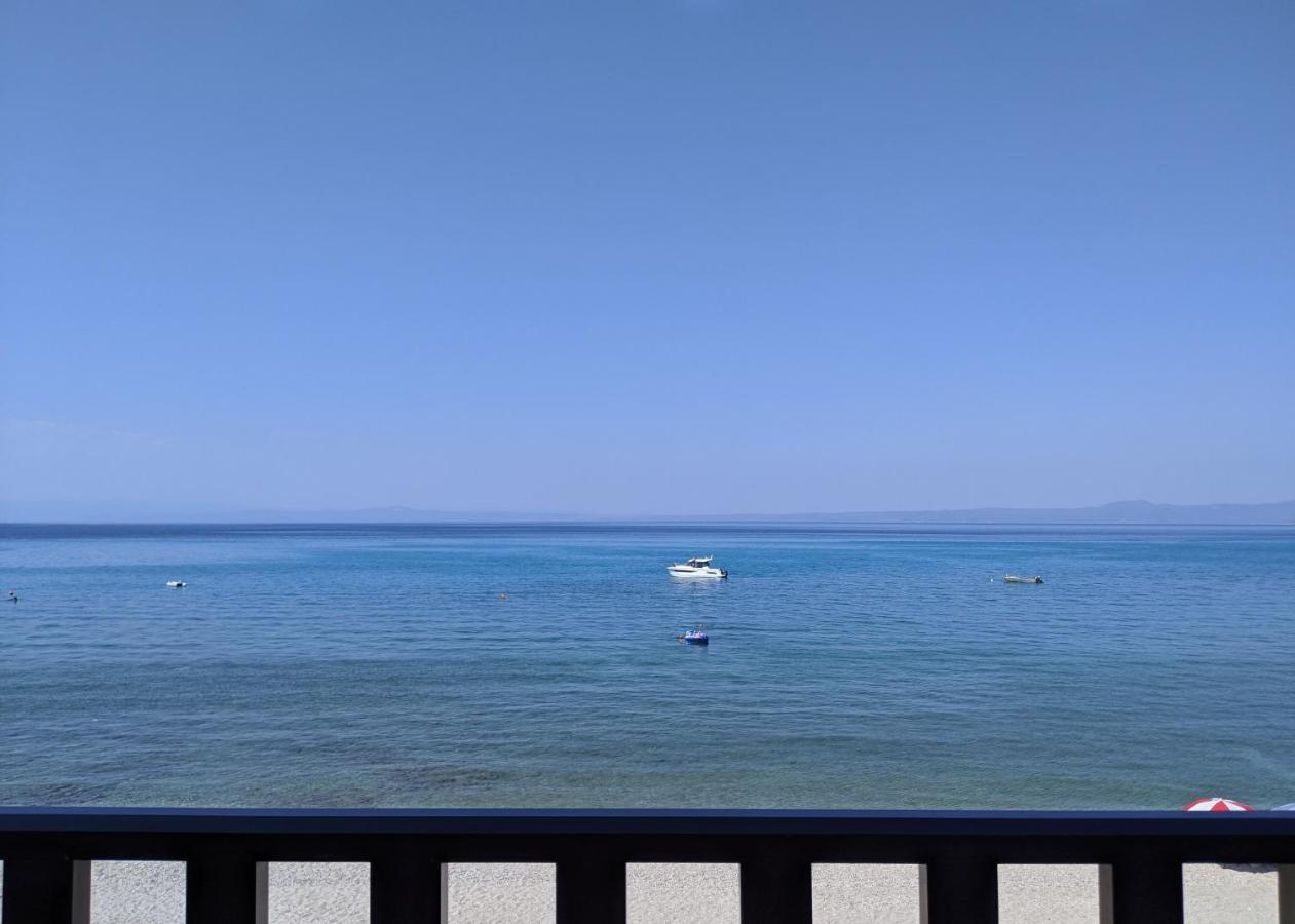 Seafront Apartment 페프코초리 외부 사진
